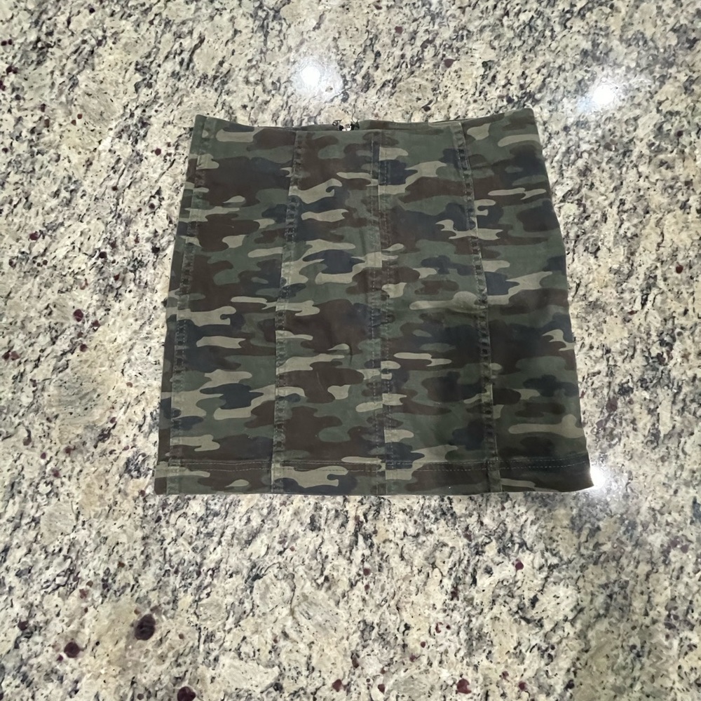 Jean camo skirt